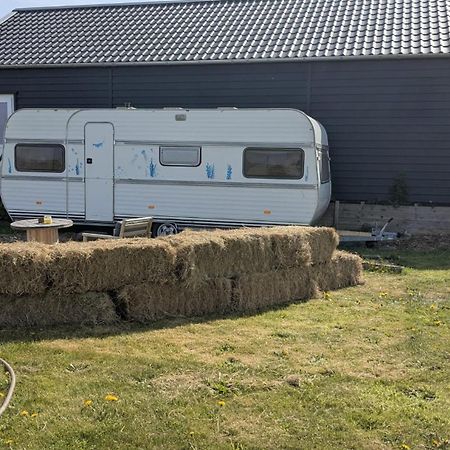 Caravan Zee By Bnb De Kapitein 't Horntje Exterior photo