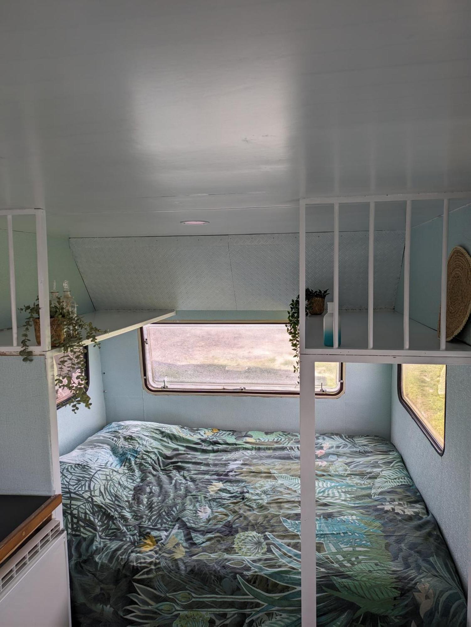 Caravan Zee By Bnb De Kapitein 't Horntje Exterior photo