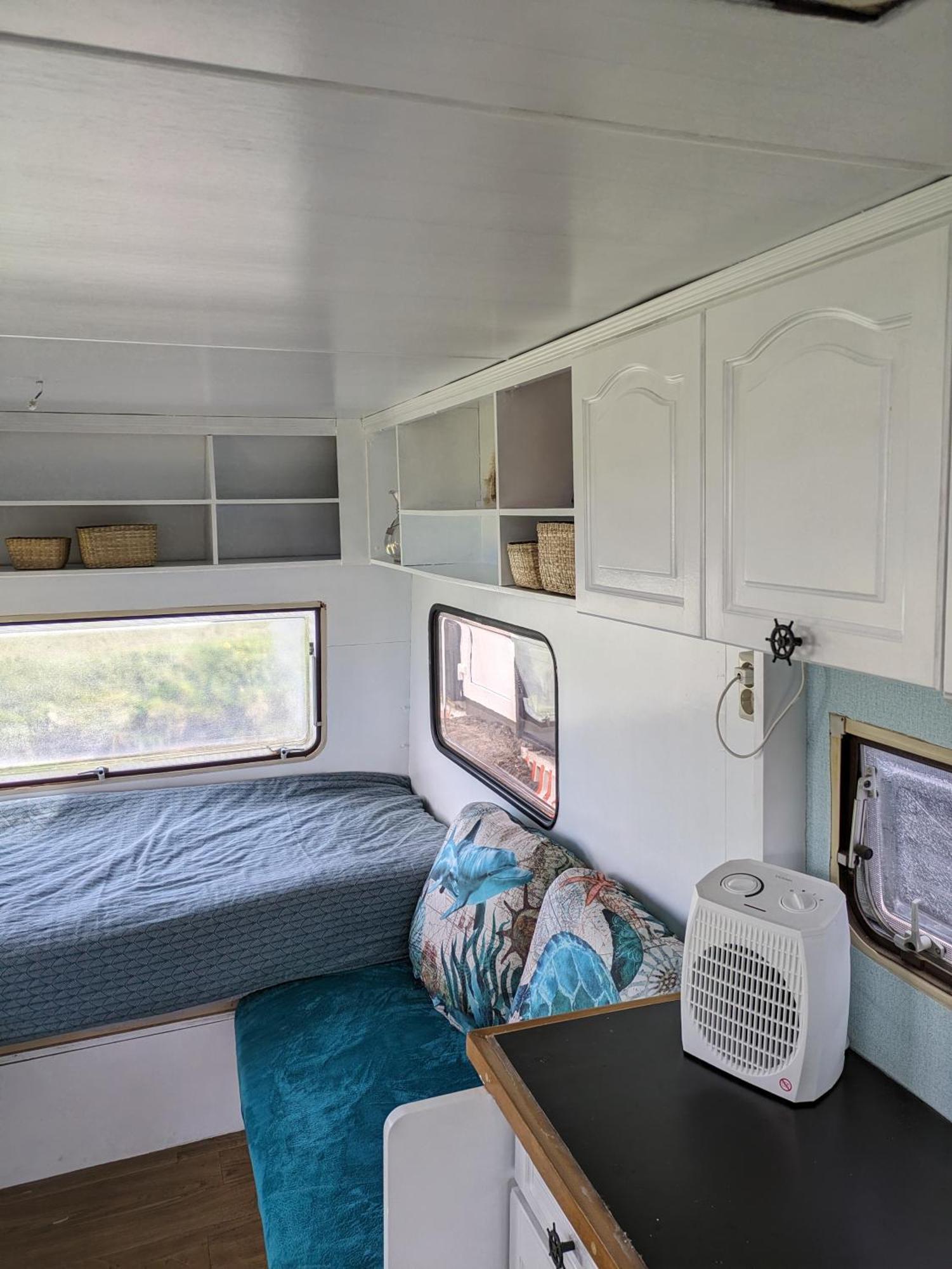 Caravan Zee By Bnb De Kapitein 't Horntje Exterior photo