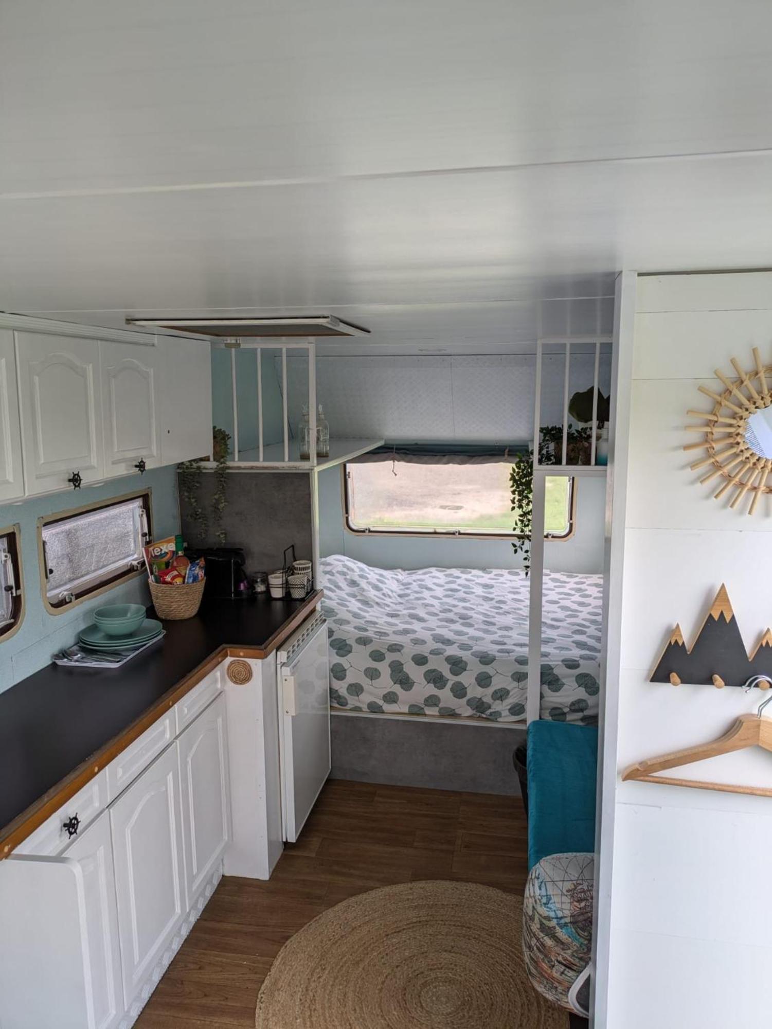 Caravan Zee By Bnb De Kapitein 't Horntje Exterior photo